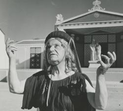 YE1958_09_PH004
