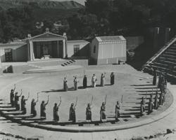 YE1958_09_PH012