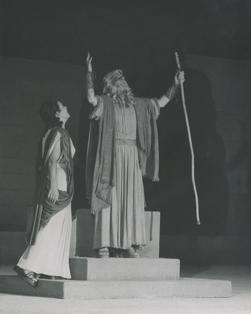 YE1958_10_PH006