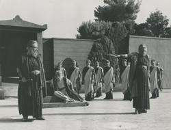 YE1958_10_PH008