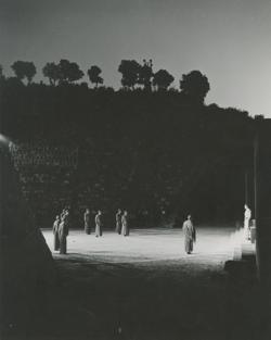 YE1958_12_PH003
