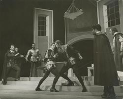 YE1958_13_PH005