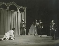 YE1958_13_PH007