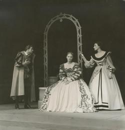YE1958_13_PH009