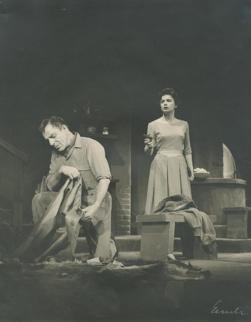 YE1959_01_PH007