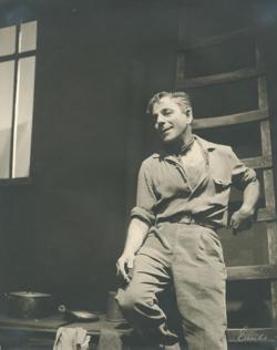 YE1959_01_PH010