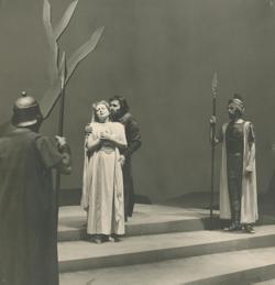 YE1959_02_PH012