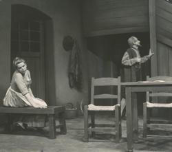 YE1959_04_PH004