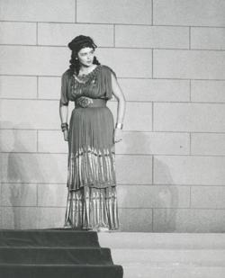 YE1959_05_PH008