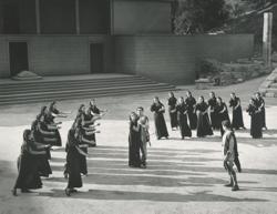 YE1959_06_PH003