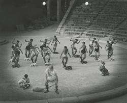YE1959_09_PH004