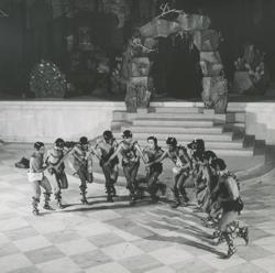YE1959_09_PH005