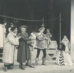 YE1959_10_PH015