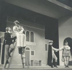 YE1959_10_PH019