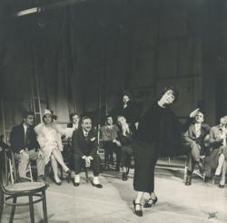YE1959_11_PH005