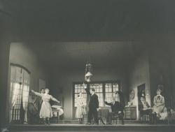 YE1960_04_CO010