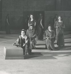 YE1961_05_PH020