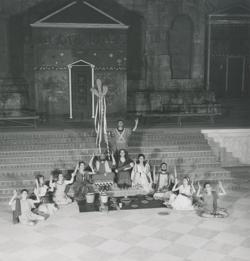 YE1961_08_PH019