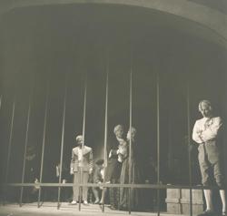 YE1962_04_PH013