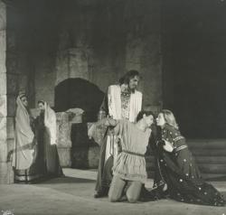 YE1962_08_PH011