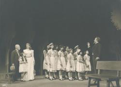 YE1962_10_PH017