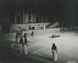 YE1963_09R01_PH004