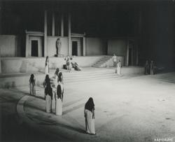YE1963_09R01_PH011