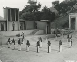 YE1963_09R01_PH012