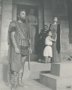 YE1963_09_PH012
