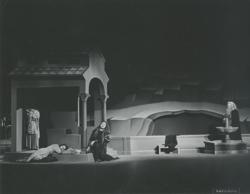 YE1963_10_PH005