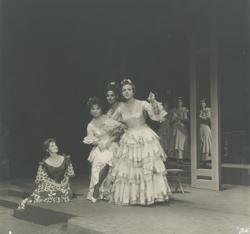YE1963_12_PH004