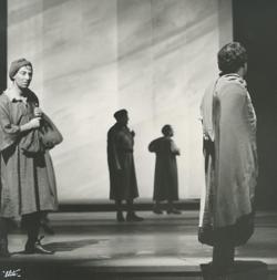 YE1965_01_PH011