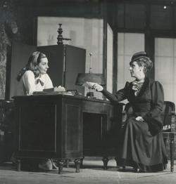 YE1966_03_PH001
