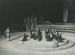 YE1966_05_PH005