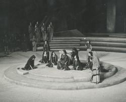 YE1966_05_PH024