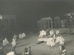 YE1968_08_PH012