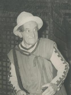 YE1968_08_PH014