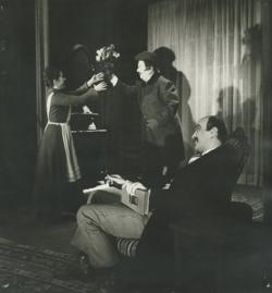 YE1969_01_PH011