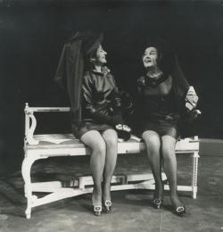 YE1969_03_PH008