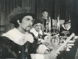 YE1969_04_PH004