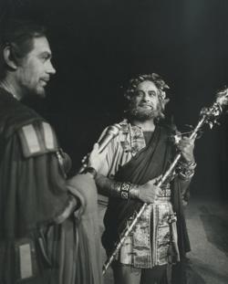 YE1969_05_PH005