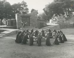 YE1969_07_PH014