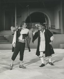 YE1969_08_PH012