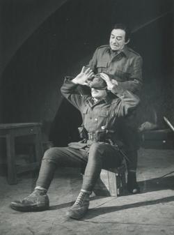 YE1969_09_PH017