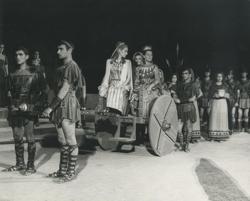 YE1970_04_PH002