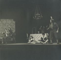 YE1970_12_PH002