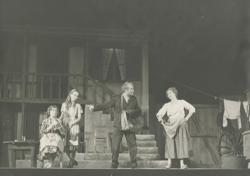 YE1971_12_PH003