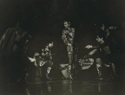 YE1971_18_PH002