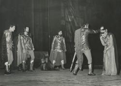 YE1971_18_PH004