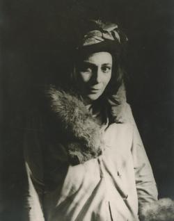YE1972_03_PH014